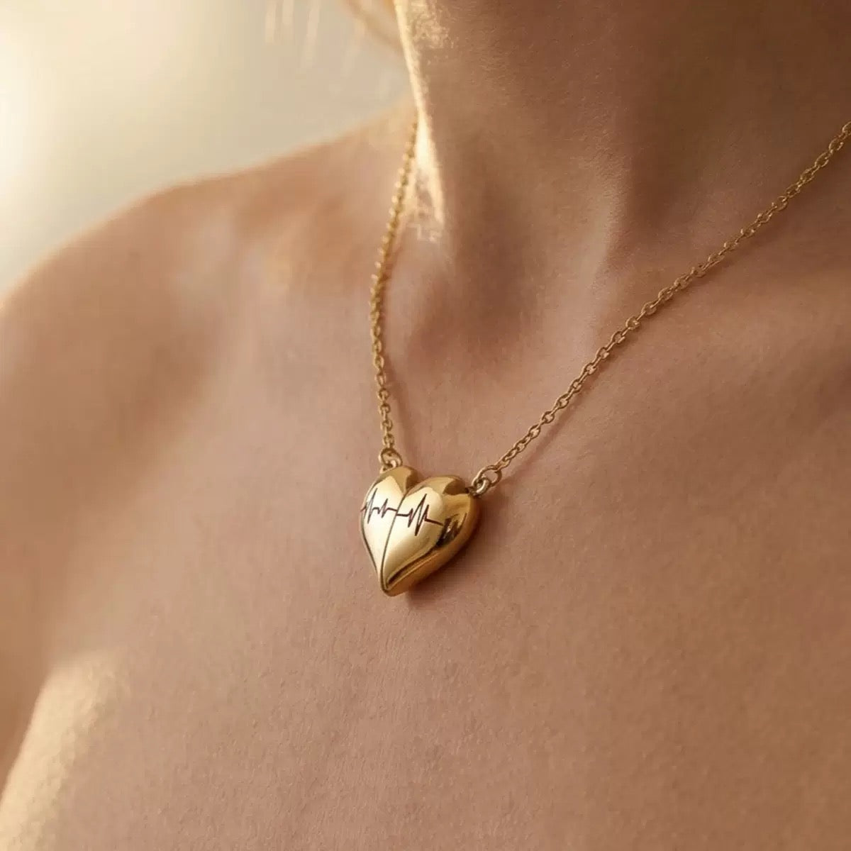 Heartbeat Necklace -قلادة هارتبيت