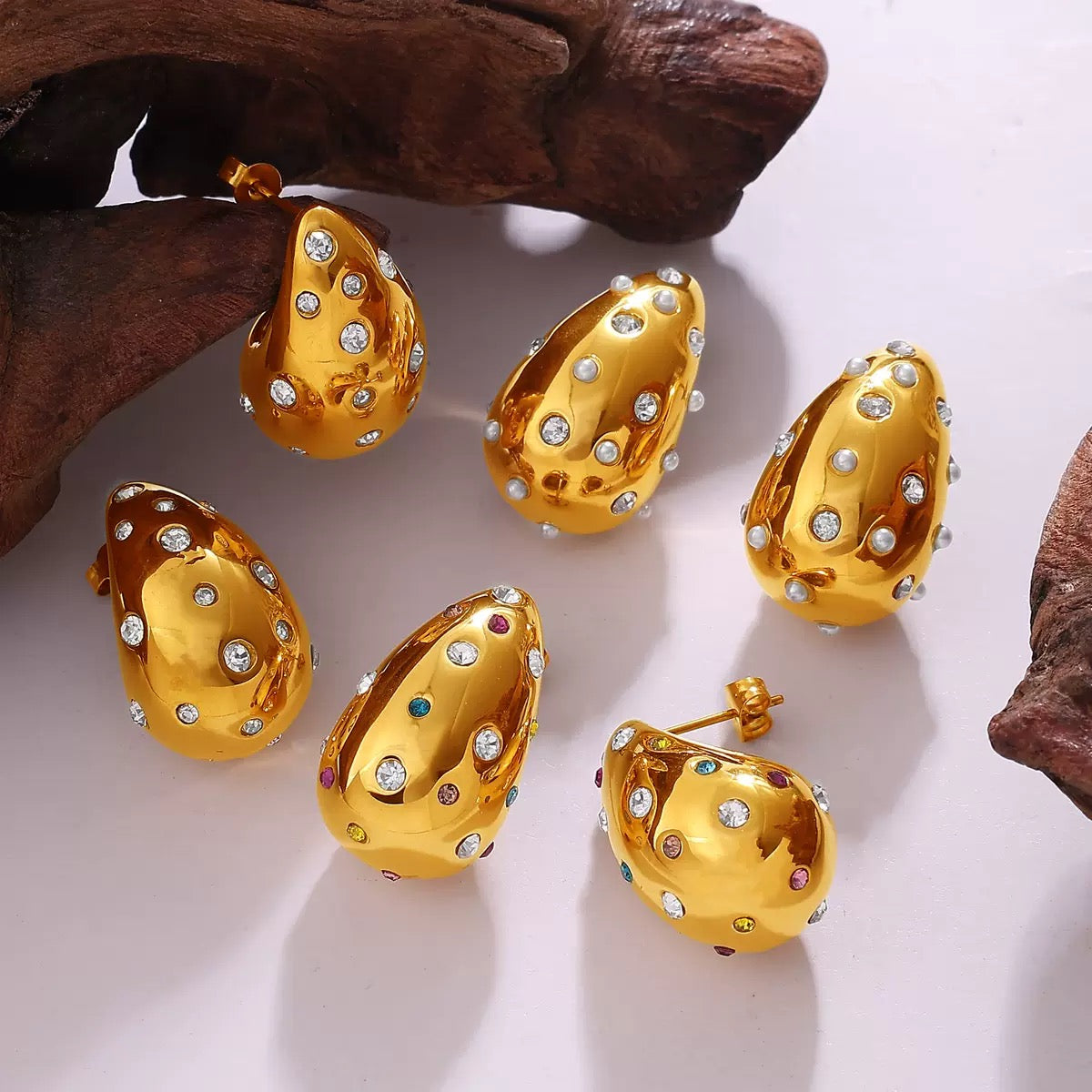 Liora Earrings -أقراط ليورا