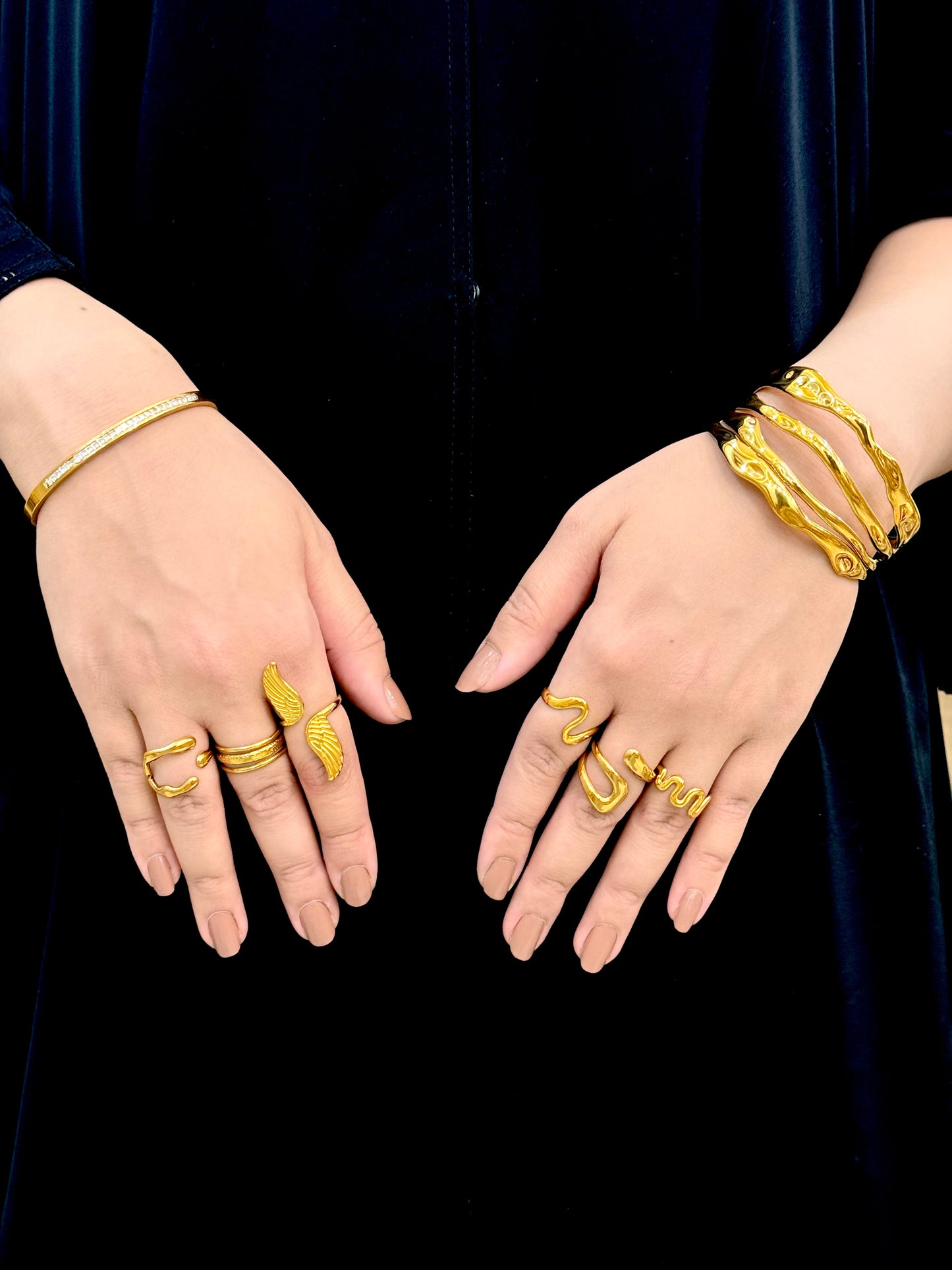 Quad Layer Braclelet-سوار  كوادلير