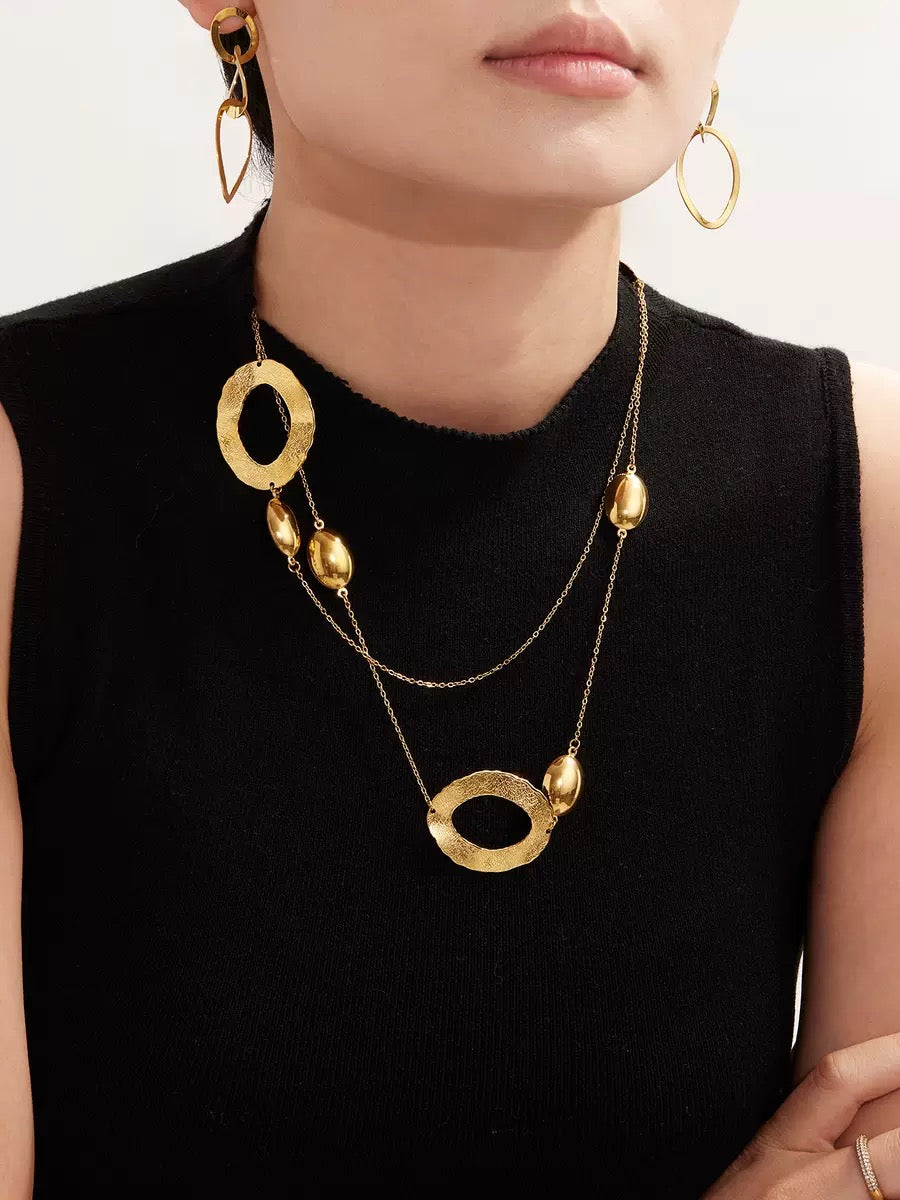 OVAL Necklace - قلادة اوفال