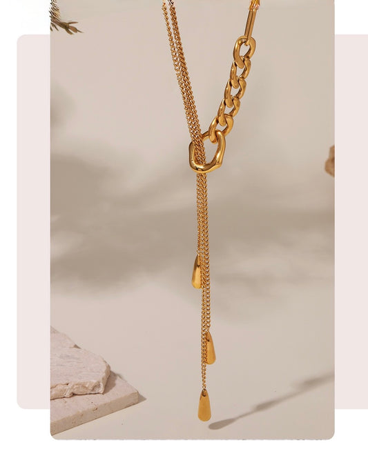 قلادة سيلين -Celine Necklace