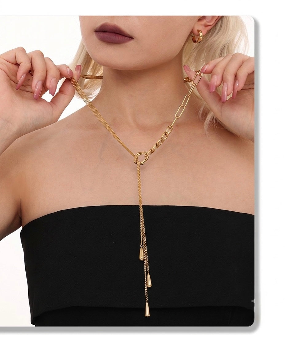 قلادة سيلين -Celine Necklace