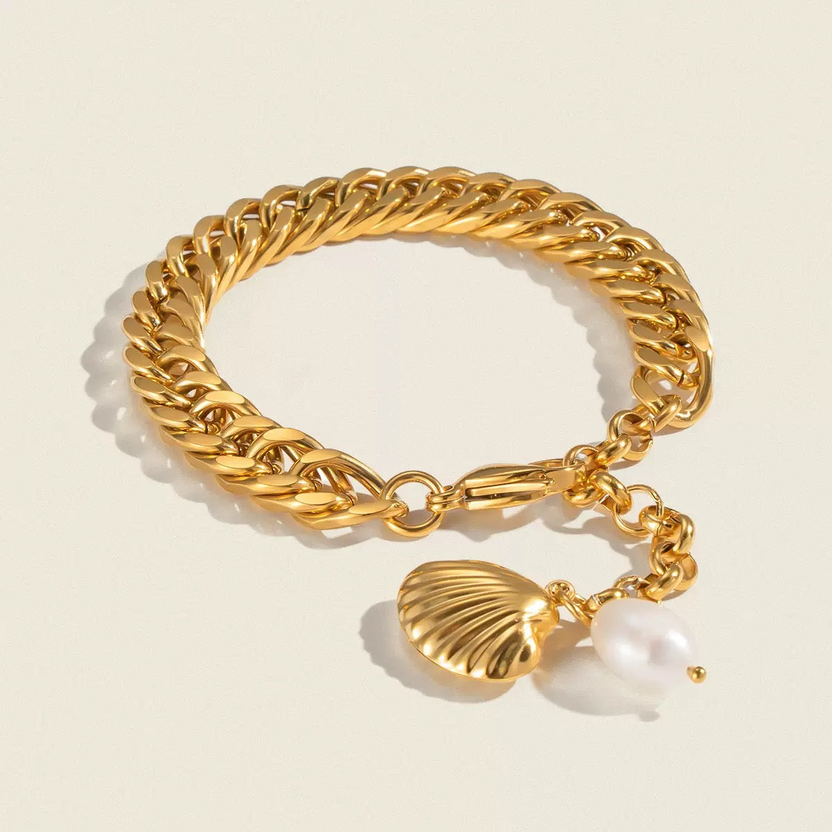 سواركربشيل-Curb Shell Bracelet