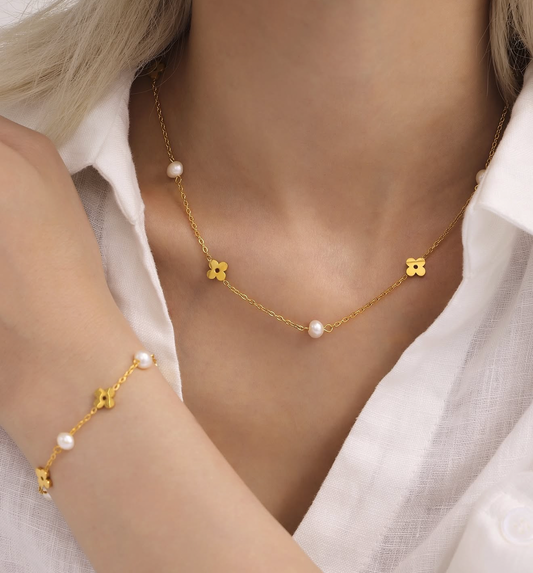 Bloom Pearl Set- طقم  بلوم بيرل