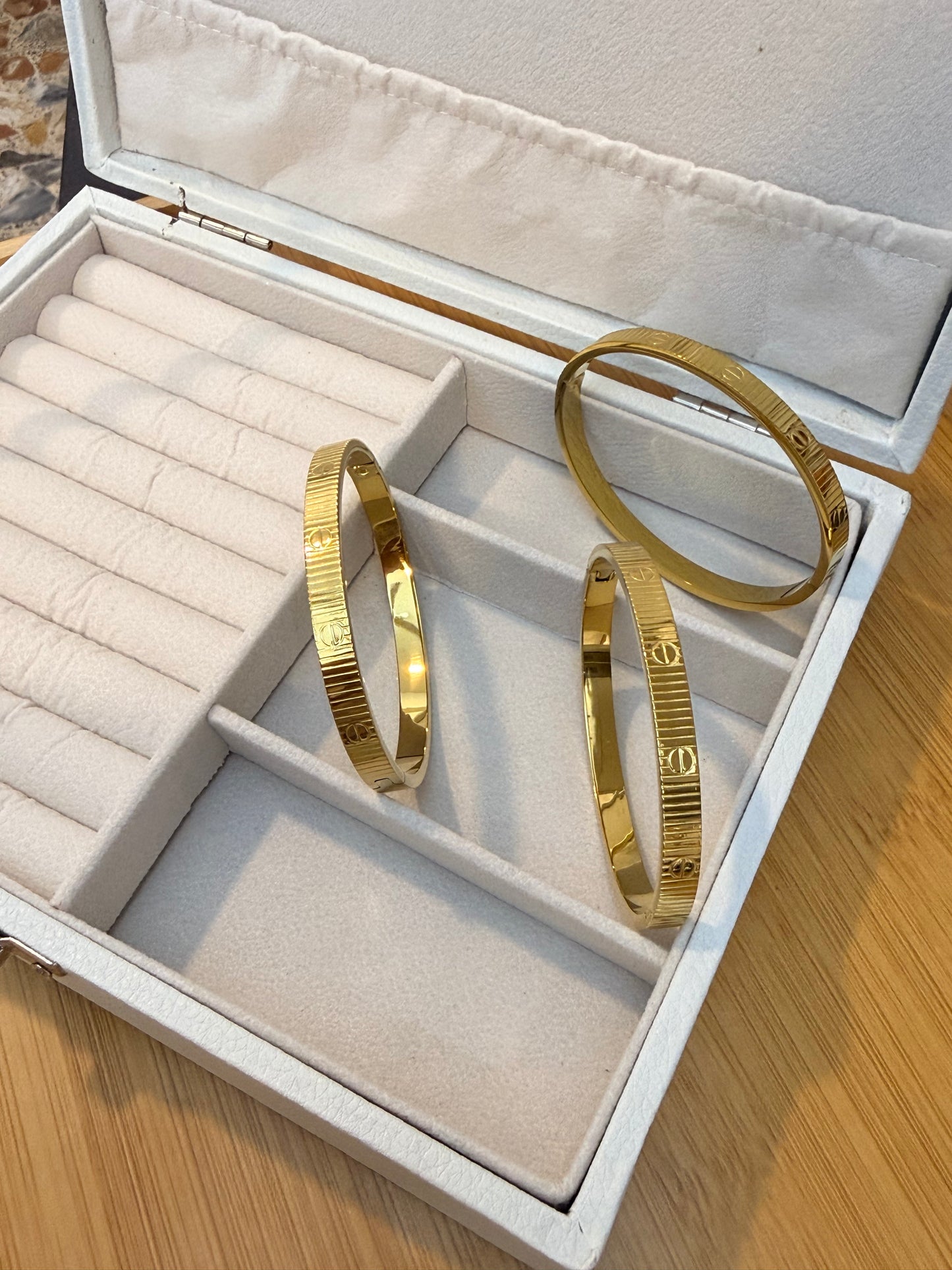 سوار مينا- Mina Bracelet
