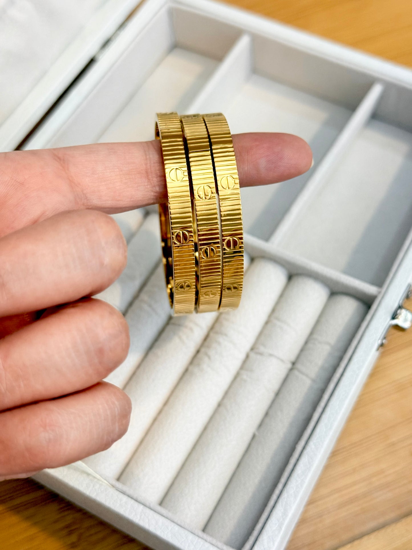 سوار مينا- Mina Bracelet