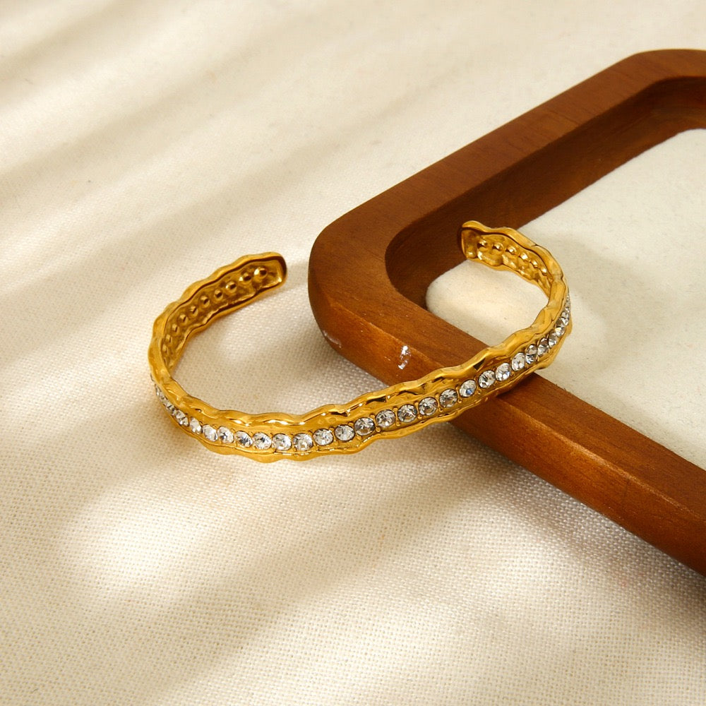 سوار هامرد - Hammered Zircon