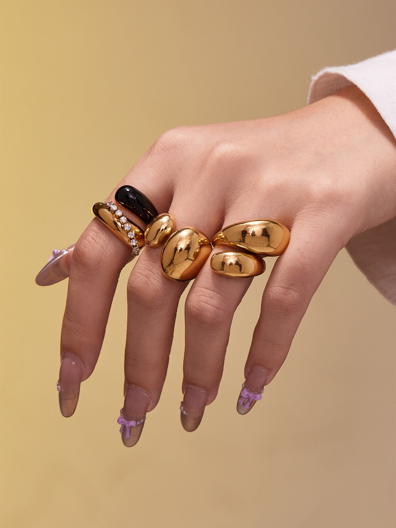Aura Ring- خاتم أورا 